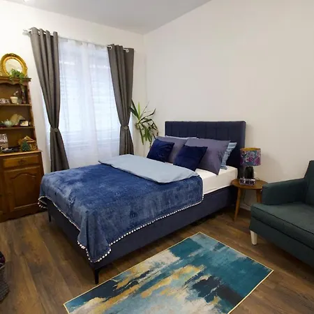 Apartment Nostalgija Cozy In Heart Of Sarajevo