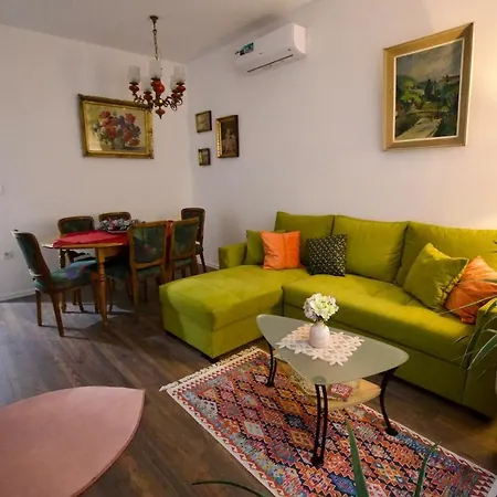 Nostalgija Cozy In Heart Of