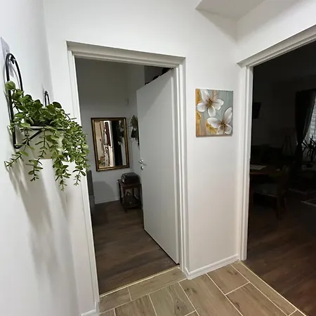 Nostalgija Cozy In Heart Of Апартаменты Сараево