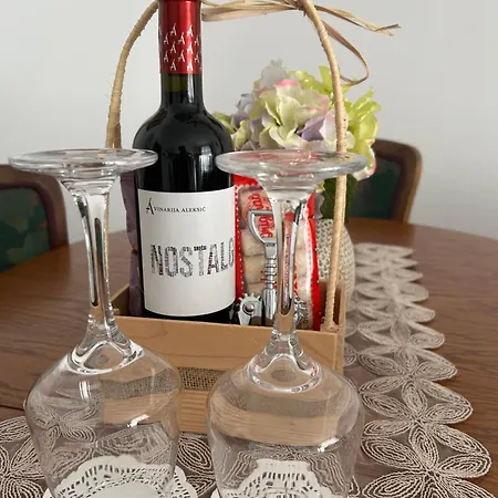 Appartement Nostalgija Cozy In Heart Of