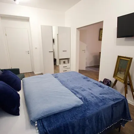 Appartement Nostalgija Cozy In Heart Of *