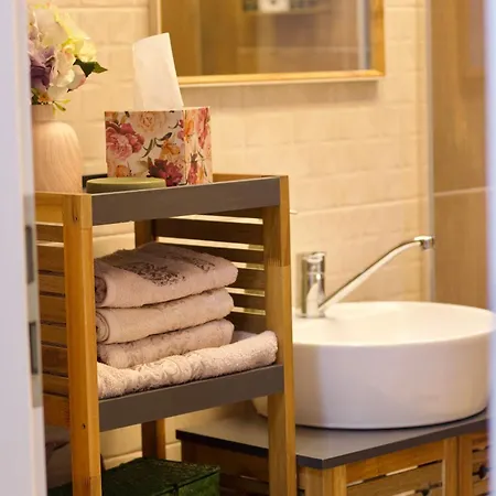 Appartement Nostalgija Cozy In Heart Of